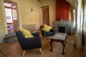 Suite, Ensuite, Mountain View (Room 1 Coco) | Free WiFi - Le Closier (La Barthe-de-Neste)