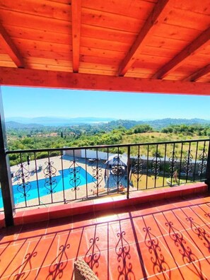 Property grounds - Heaven House with pool
 (Corfu)