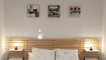 1 chambre, fer et planche Ă repasser, lit parapluie, Wi-Fi gratuit