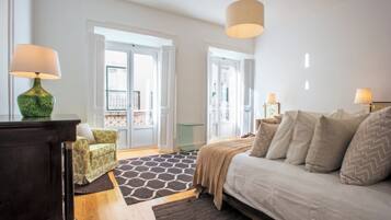 Deluxe Apartment, 3 Bedrooms, Kitchen, Garden Area | 3 bedrooms, down comforters, soundproofing, iron/ironing board