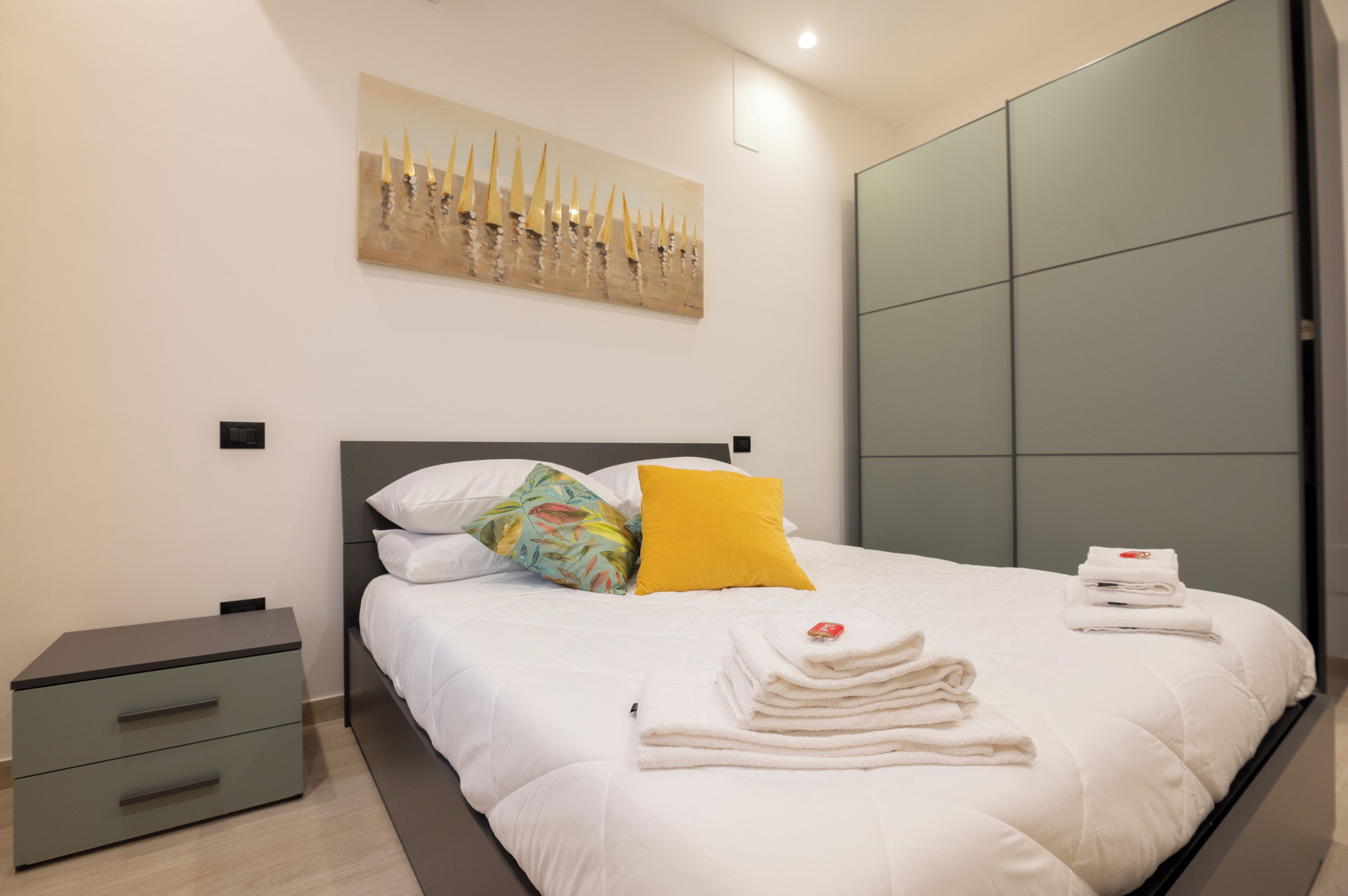 1 bedroom, WiFi, bed sheets