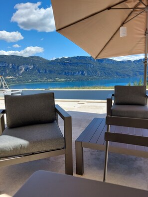 Terrace/patio - Coin de Paradis Avec Vue Panoramique sur le lac (Conjux)