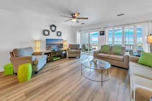 Living area - Largo Mar 106 (Panama City Beach)