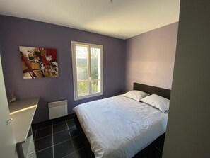2 Schlafzimmer, Bügeleisen/Bügelbrett, WLAN, Bettwäsche