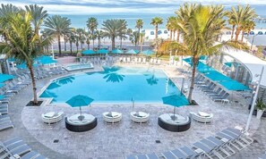 Pool - 4 Bedroom Presidential Wyndham Clearwater Beach Resort (Clearwater)