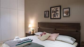 Appartamento, 2 camere da letto, fumatori, bagno privato | Tende oscuranti, Wi-Fi gratuito