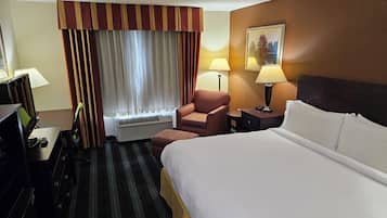 Bureau, espace de travail pour ordinateur portable, rideaux occultants