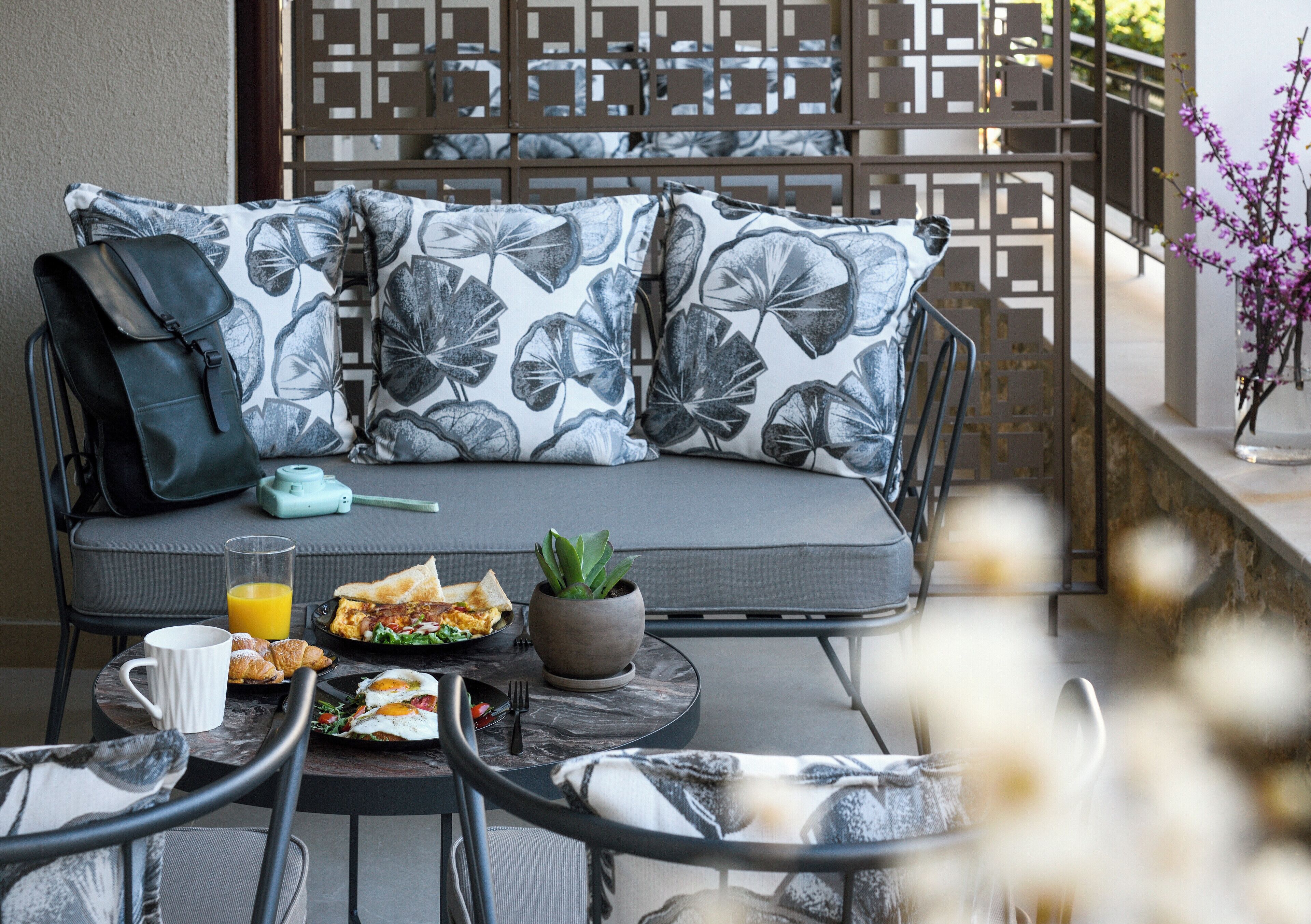 Frokost på farten hver dag (EUR 10 per person)