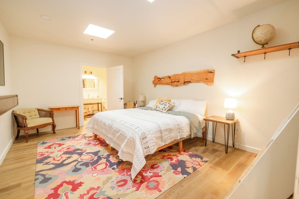 The Sweet: Family Room w/ Private Bath | Soundproofing, free WiFi