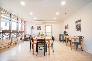 Lounge - Dolores Bike Hostel (Dolores)