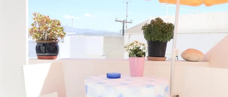 Apartment, 2 Bedrooms, Smoking, Balcony | Balcony