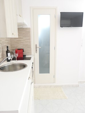 Appartement, 1 chambre, fumeur, balcon | Cuisine privée
