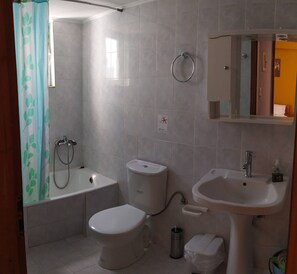 Apartment, 1 Bedroom | Bathroom