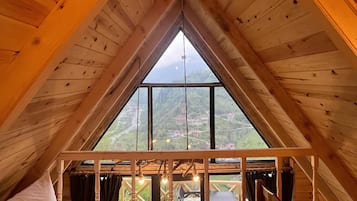 Habitación clásica, vista a la montaña | Insonorización y wifi gratis