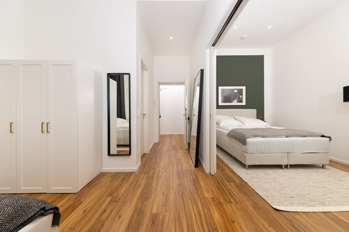 Central Nests - Apartment for 6 guests with 2 full bathrooms