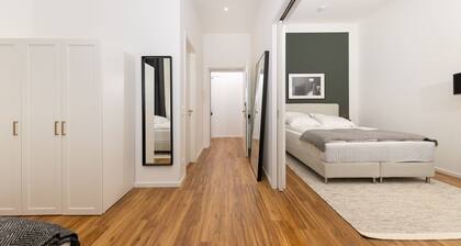 Central Nests - Apartment for 6 guests with 2 full bathrooms
