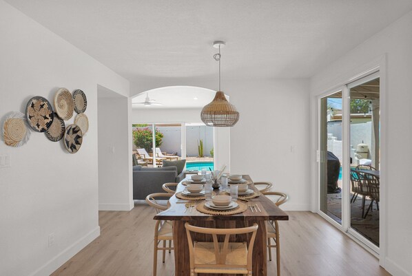 Dining - Desert Skies: FREE HEATED Pool, Hiking, Mountain Views + Adventure Gear Included (Phoenix)