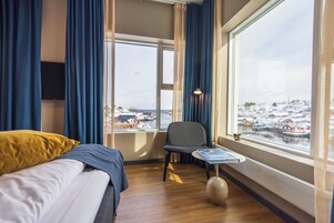 Superior Double Room, Harbor View | Down comforters, pillowtop beds, desk, laptop workspace