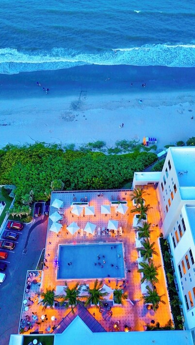 Element Melbourne Oceanfront