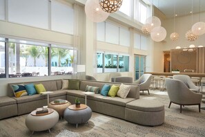 Lobby lounge - Element Melbourne Oceanfront (Indialantic)
