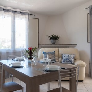 Apartment | 3 bedrooms - La Casa Dello Spritz (Siniscola)