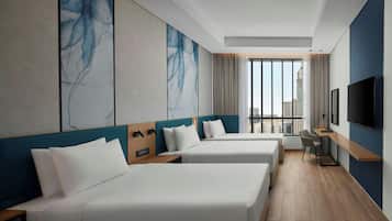 1 habitación, minibar, escritorio y espacio para trabajar con laptop