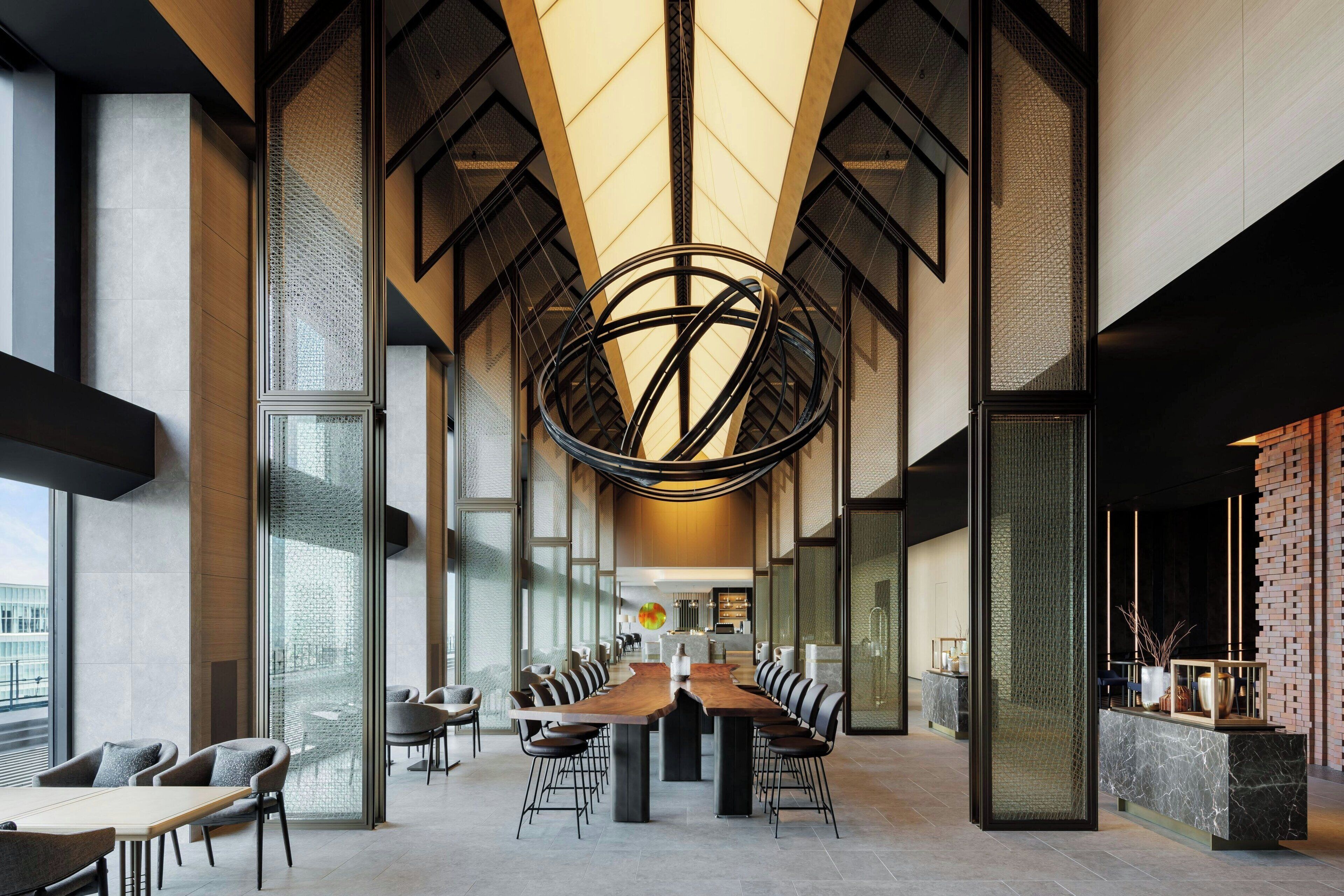 Photo - THE OSAKA STATION HOTEL, Autograph Collection