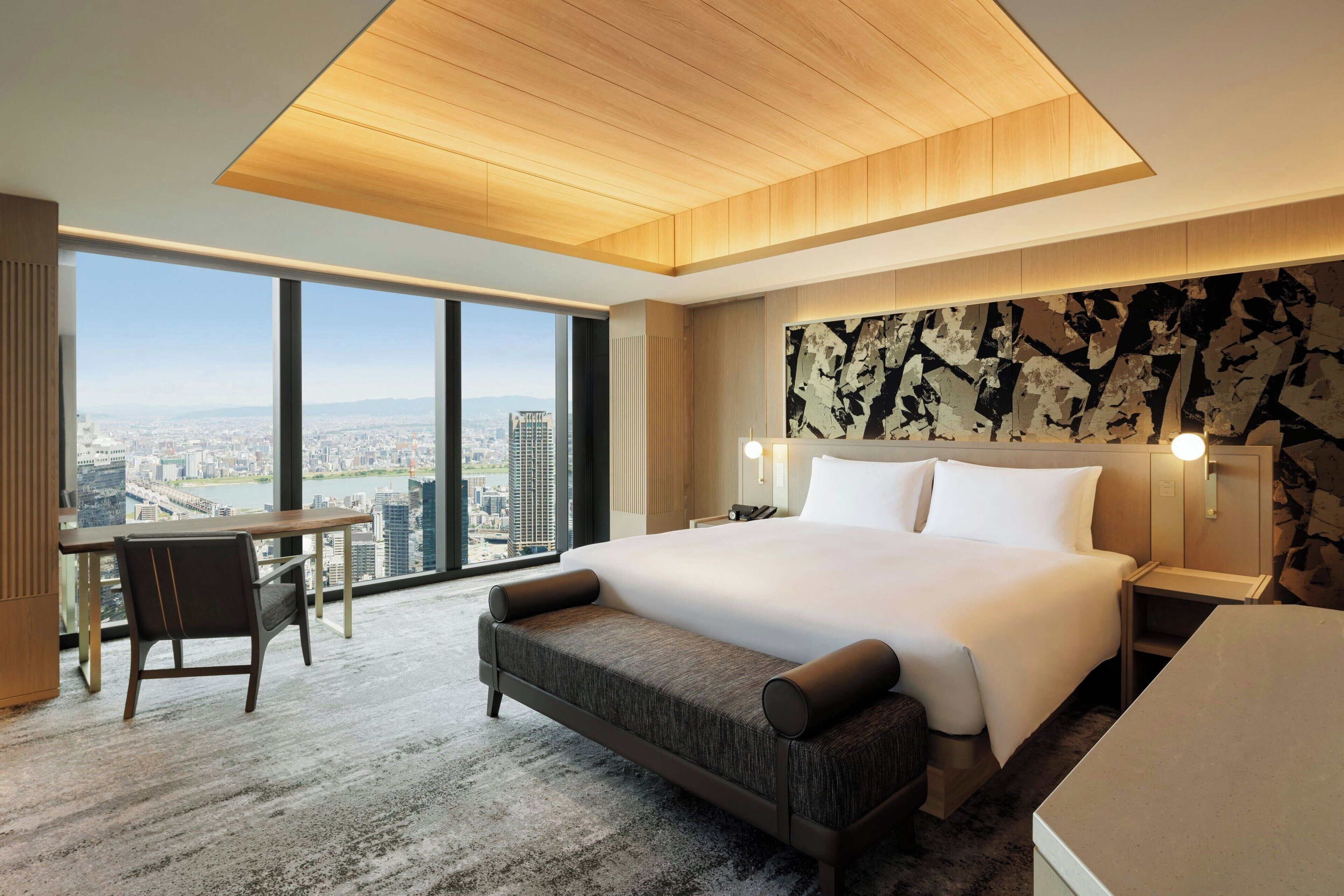 Photo - THE OSAKA STATION HOTEL, Autograph Collection