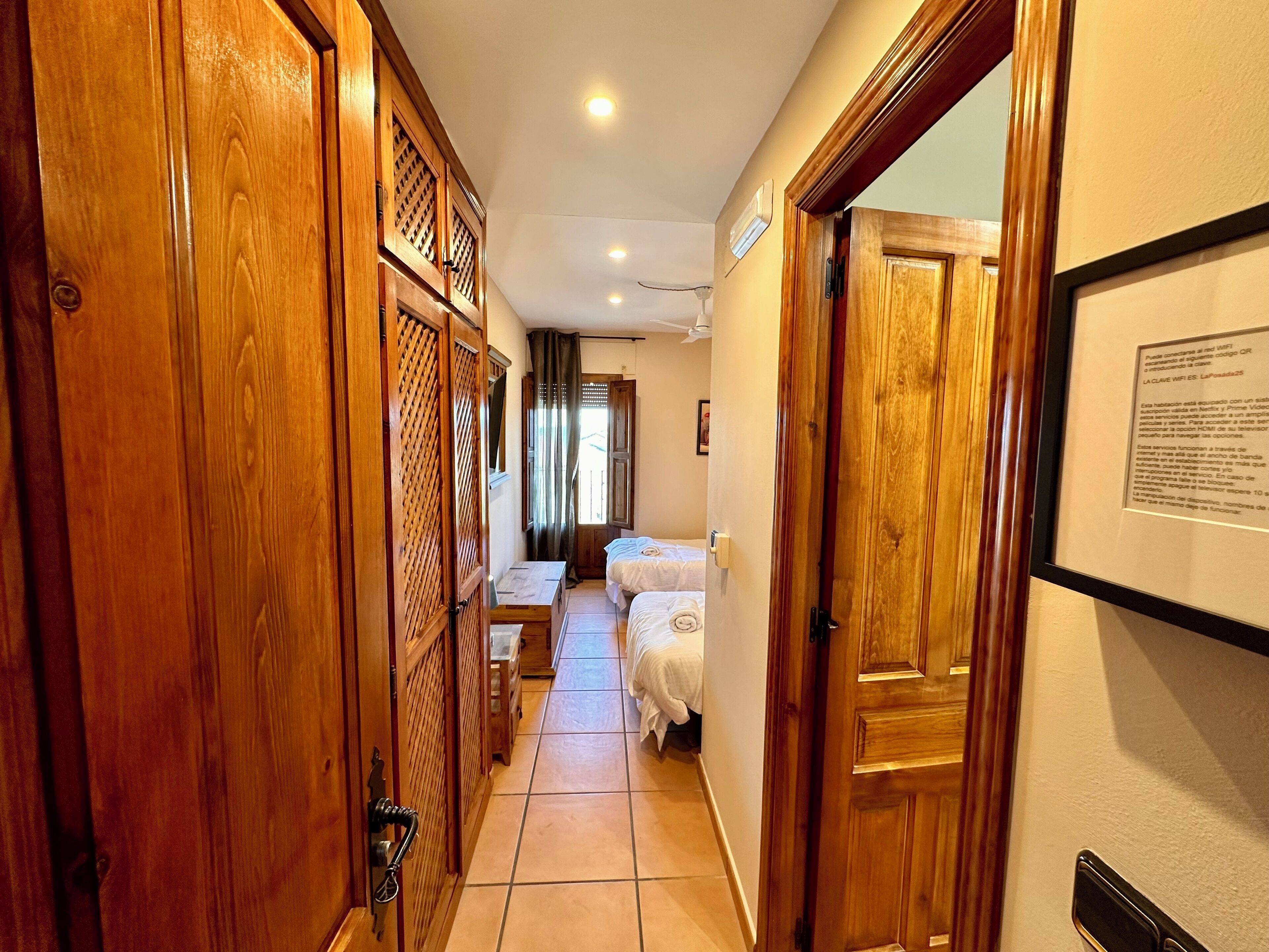 Décoration personnalisée, ameublement personnalisé, Wi-Fi gratuit