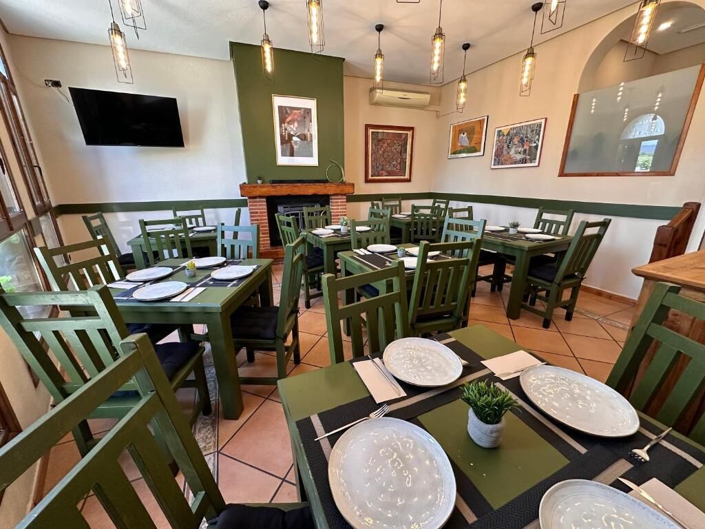 Se sirven desayunos y almuerzos