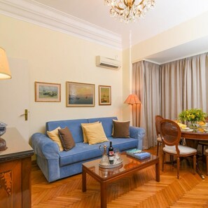 House, Smoking | 2 bedrooms - Classy Apartment in the Heart of Athens (Athens)