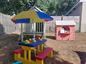 Children’s area - Gite de Charme Dans Grange Rénovée! (33830 - BELIN BELIET)