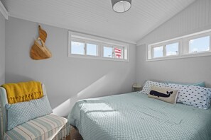 2 Schlafzimmer, Reisekinderbett, WLAN, Bettwäsche