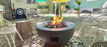 Vintage Glamper Oasis in Downtown Dover, walk to downtown and Henry Law Park