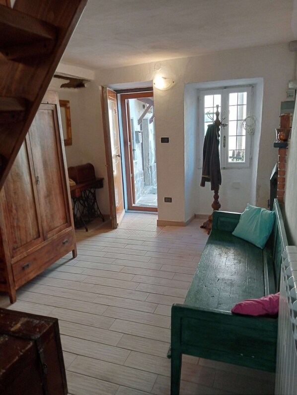 Interior - 2 Bedroom Private vacation home in Sant'Agata Fossili (Sant'Agata Fossili)