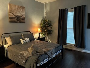 3 bedrooms, iron/ironing board, travel cot, free WiFi