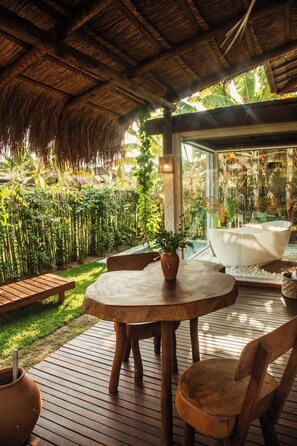 Luxury Twin Room, Garden View | Desk, laptop workspace, blackout drapes, free WiFi - Pousada Zaya (São Miguel dos Milagres)