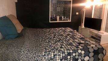 3 slaapkamers, gratis wifi, beddengoed