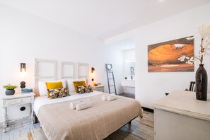 3 habitaciones, tabla de planchar con plancha y wifi gratis