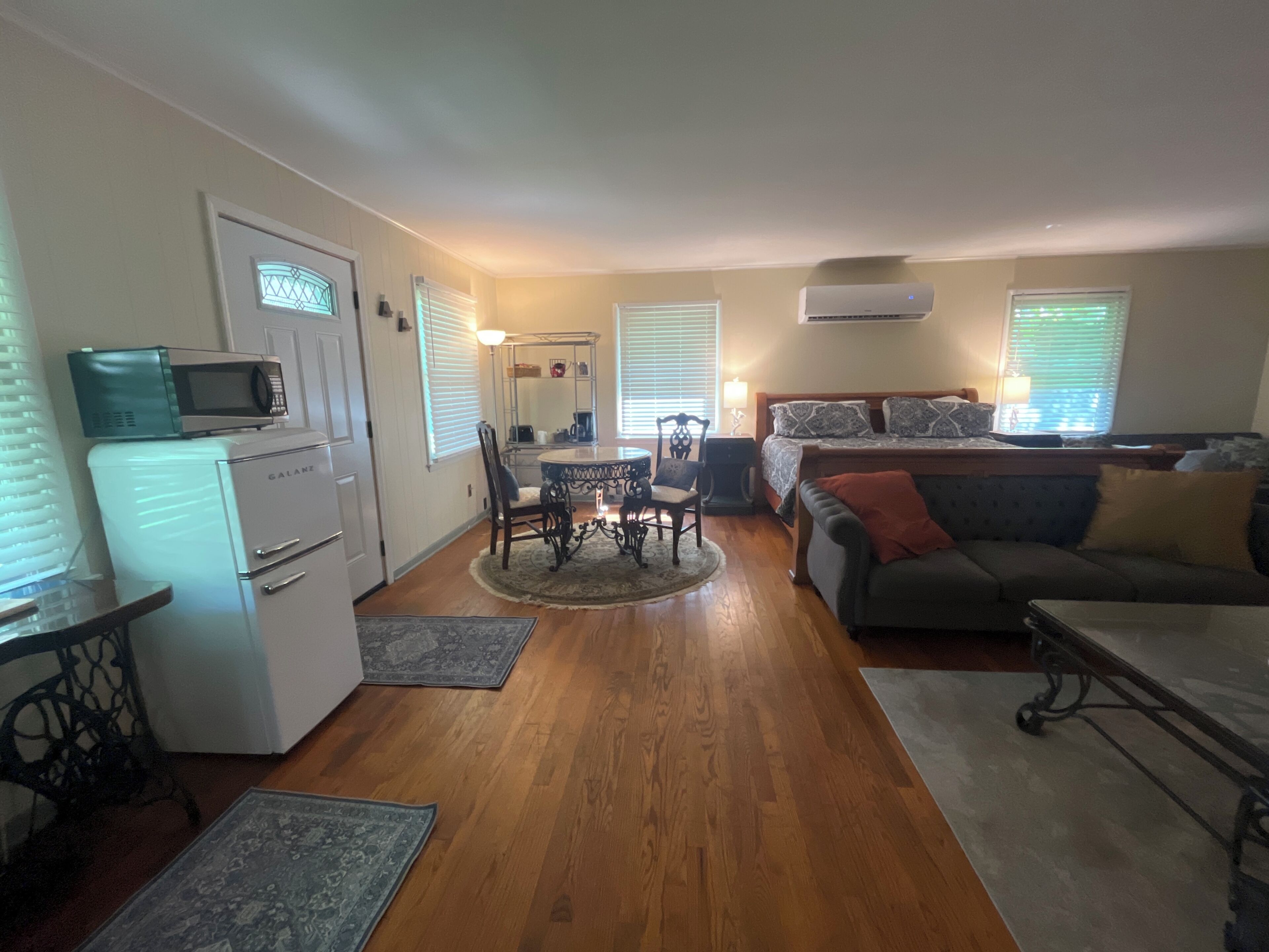 智能电视、壁炉