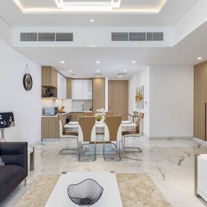 Apartment, Smoking - The Pinnacle - 213 2BD (Dubai)