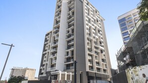 House - Priv Residence - 402 1BD (Dubai)