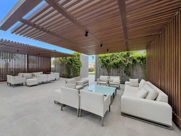 Apartment | 2 bedrooms - The Grand - 1609 2BD (Dubai)