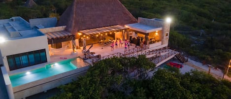 On the beach, free beach cabanas, sun loungers, beach umbrellas