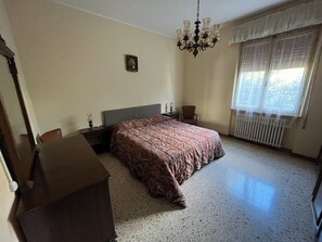 2 Schlafzimmer, WLAN, Bettwäsche