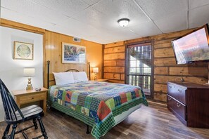 5 slaapkamers, een strijkplank/strijkijzer, wifi, beddengoed