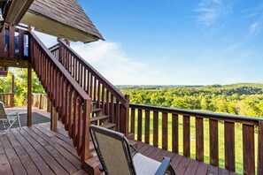 Property grounds - Hillbilly Highrise with Hot Tub (Sevierville)