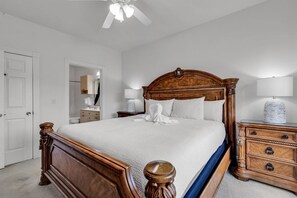 3 Schlafzimmer, Bügeleisen/Bügelbrett, Bettwäsche