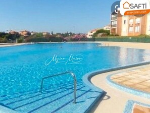 Outdoor pool - Appartment (2 rooms / 4 persons) with terrasse and swimminpool (Fréjus)