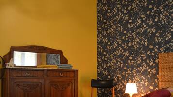 2 makuuhuonetta, silitysrauta/-lauta, vauvan matkasänky, ilmainen Wi-Fi